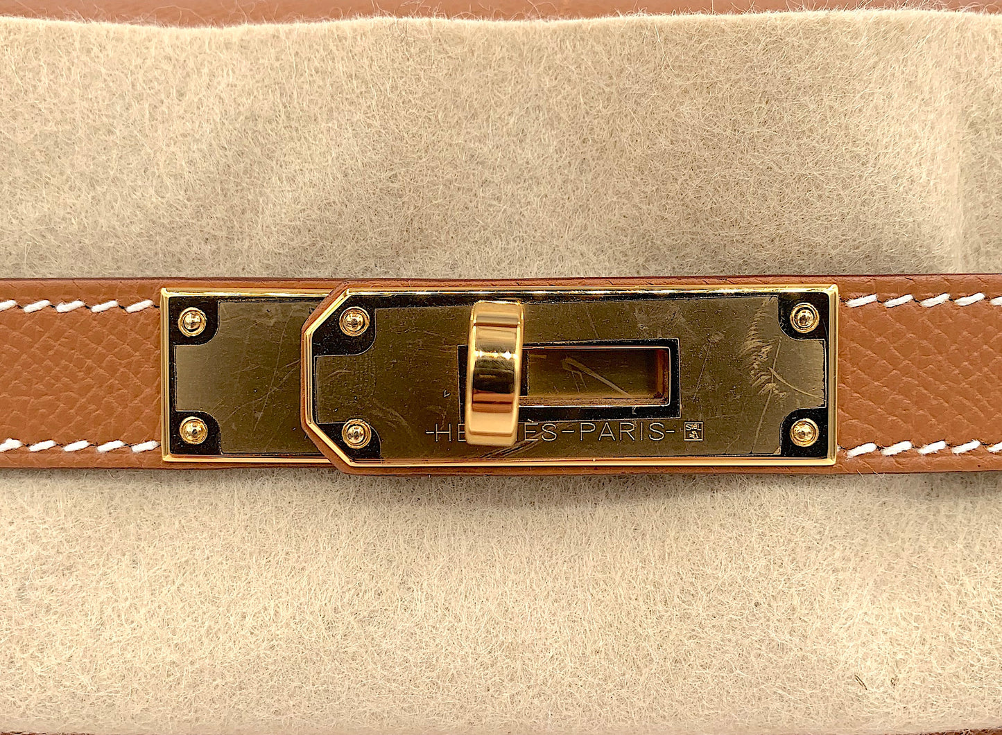 Hermes Kelly 28 Gold