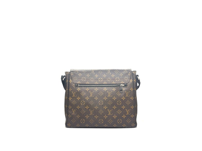 Louis Vuitton Men's Shoulder Bag
