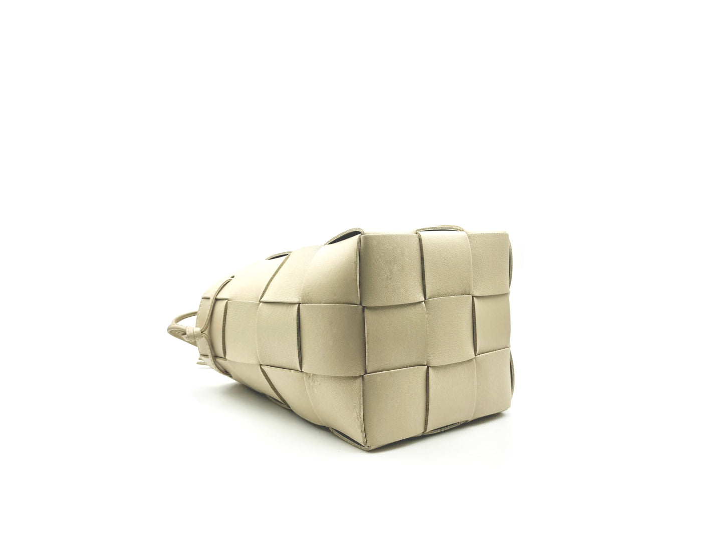 Bottega Veneta Cassette Bucket Travertine