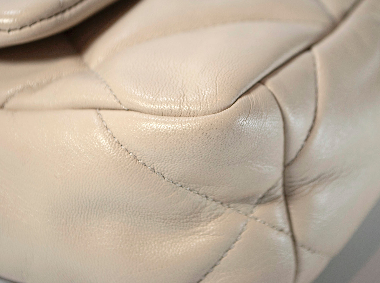 Chanel 19 Bag Small Beige